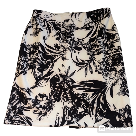 White House Black Market black cream floral pencil skirt fully lined sz 10 - Picture 1 of 8